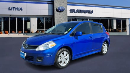 2012 Nissan Versa 1.8 SL Hatchback