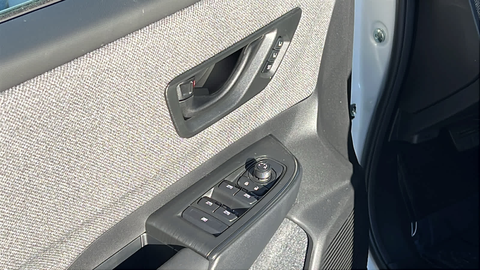 Thumbnail: 2026 Subaru Outback - 22