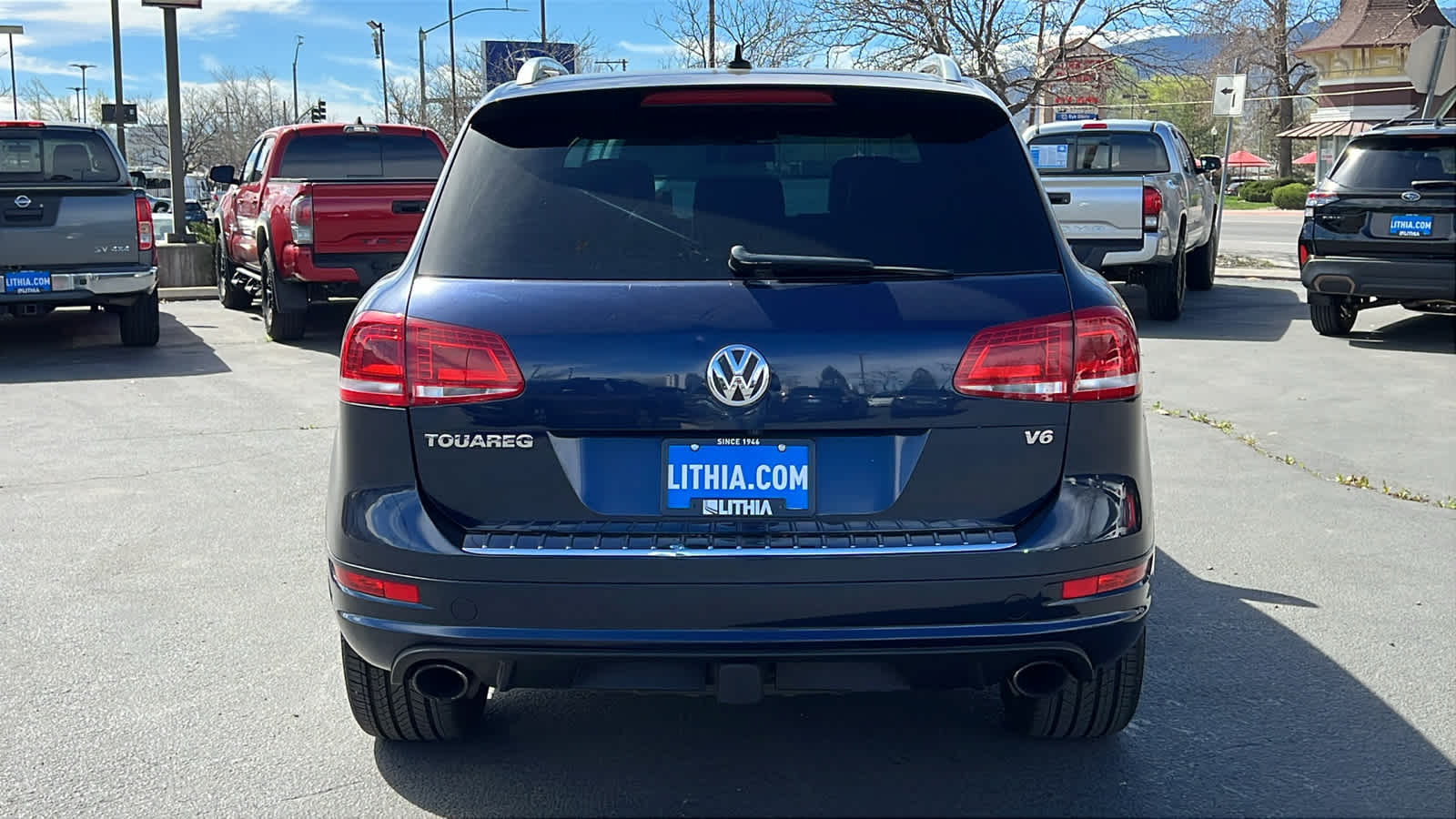 Thumbnail: 2014 Volkswagen Touareg - 6