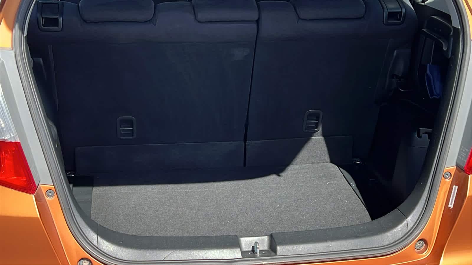 Thumbnail: 2010 Honda Fit - 26