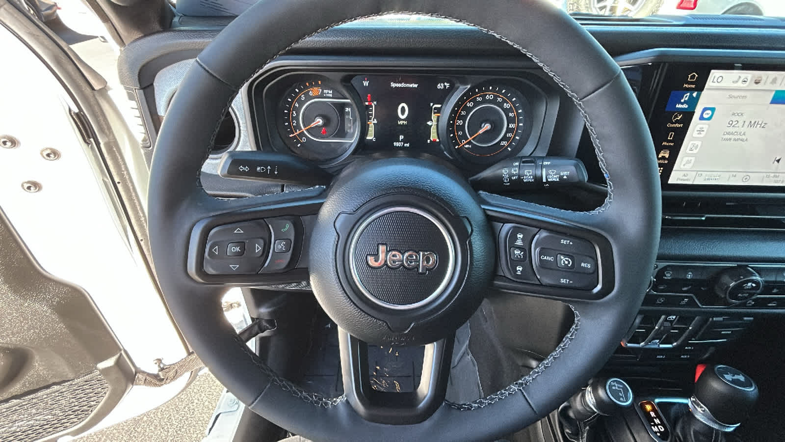 Thumbnail: 2025 Jeep Wrangler - 18