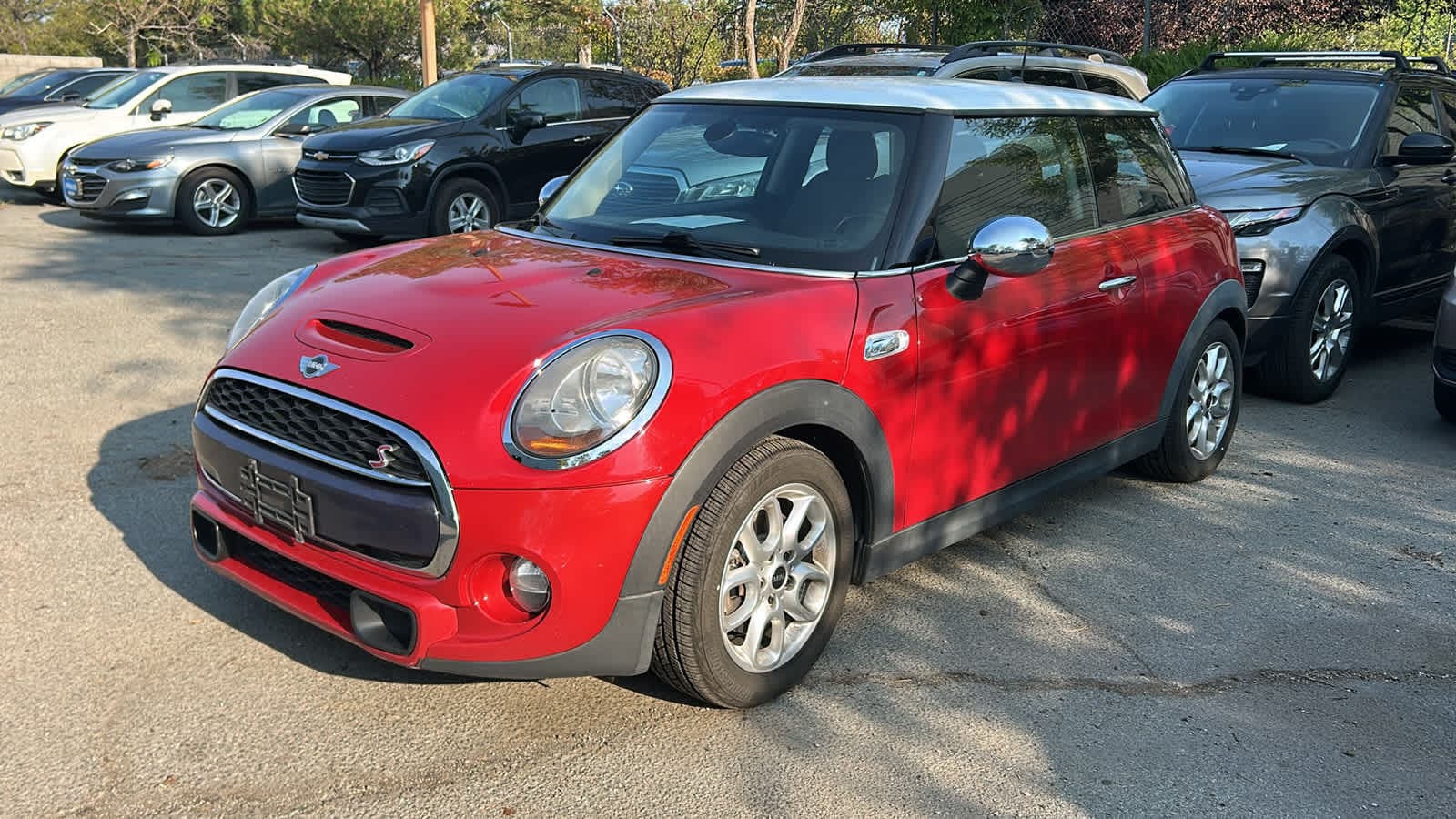 Thumbnail: 2017 MINI Cooper Hardtop - 1