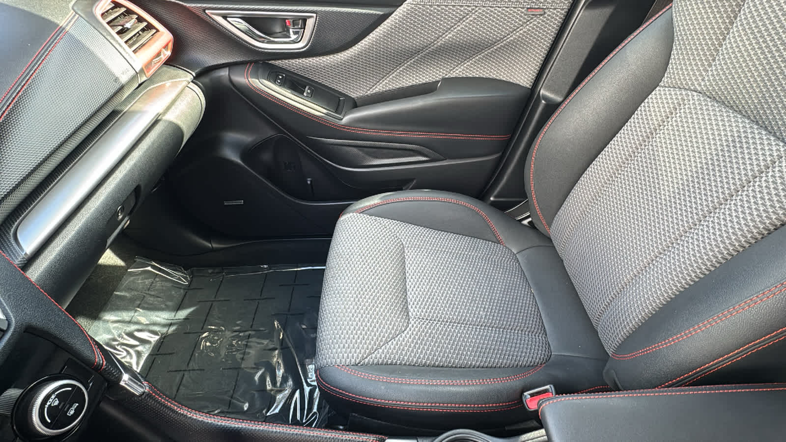 Thumbnail: 2020 Subaru Forester - 12