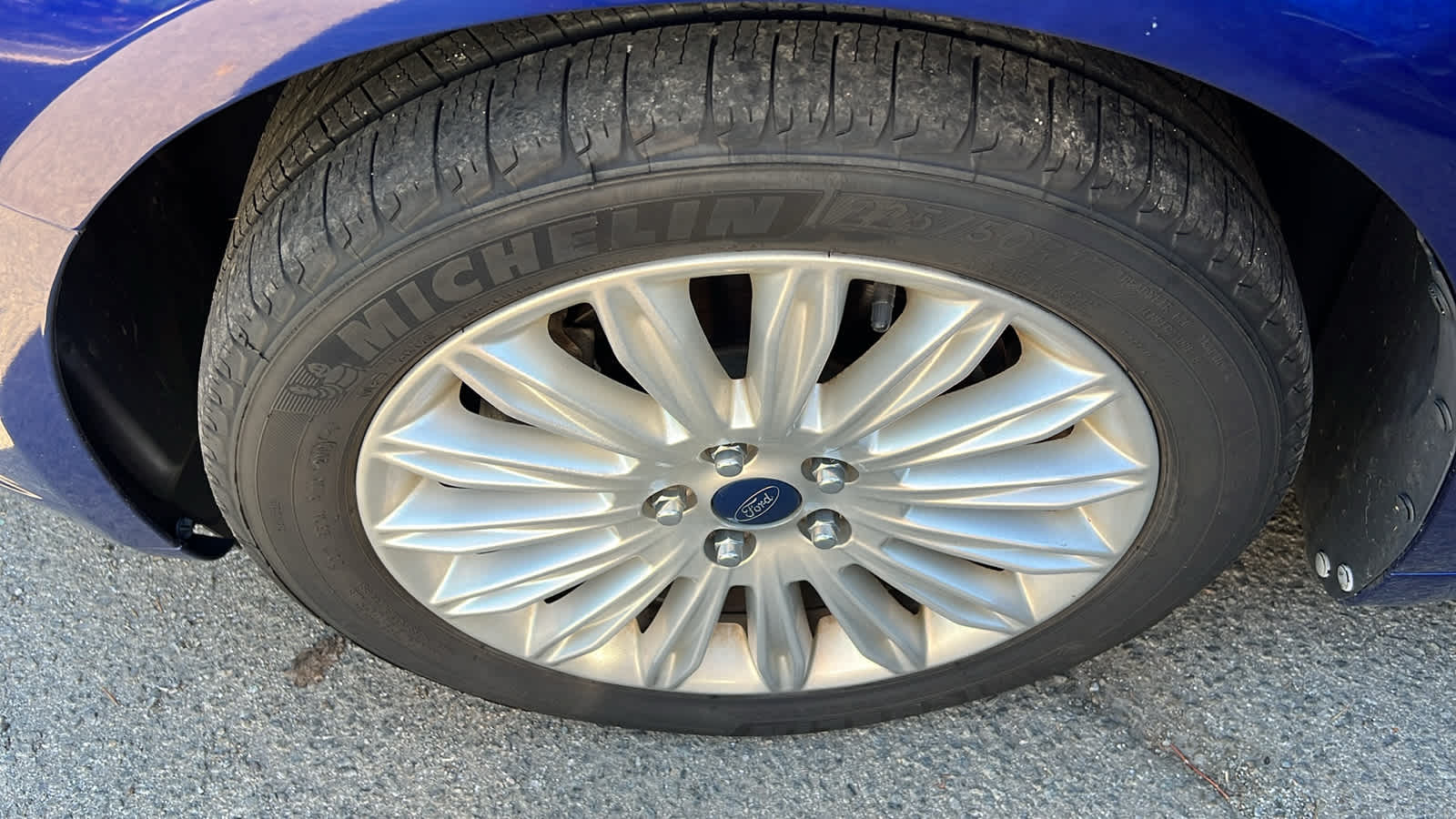 Thumbnail: 2014 Ford Fusion - 3