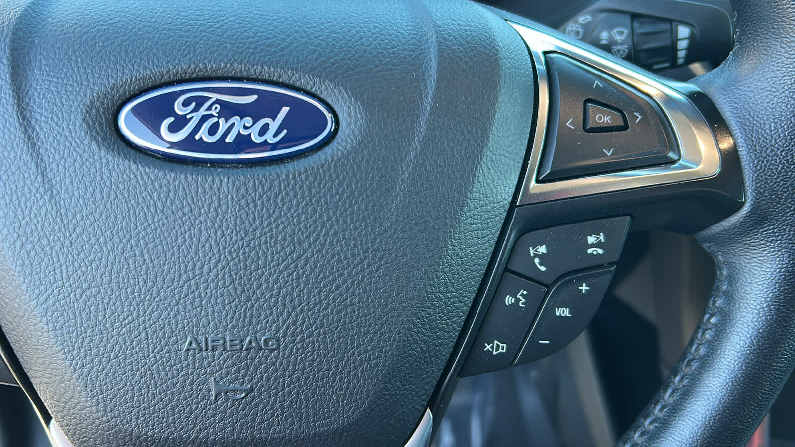 Thumbnail: 2024 Ford Edge - 20