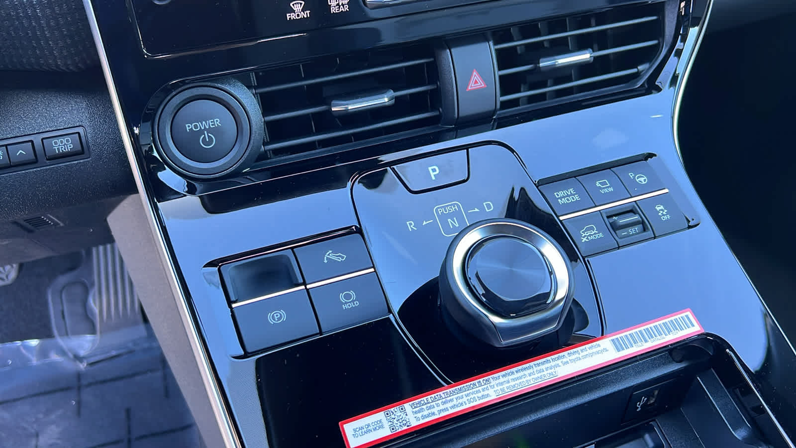 2025 Subaru Solterra Limited 14