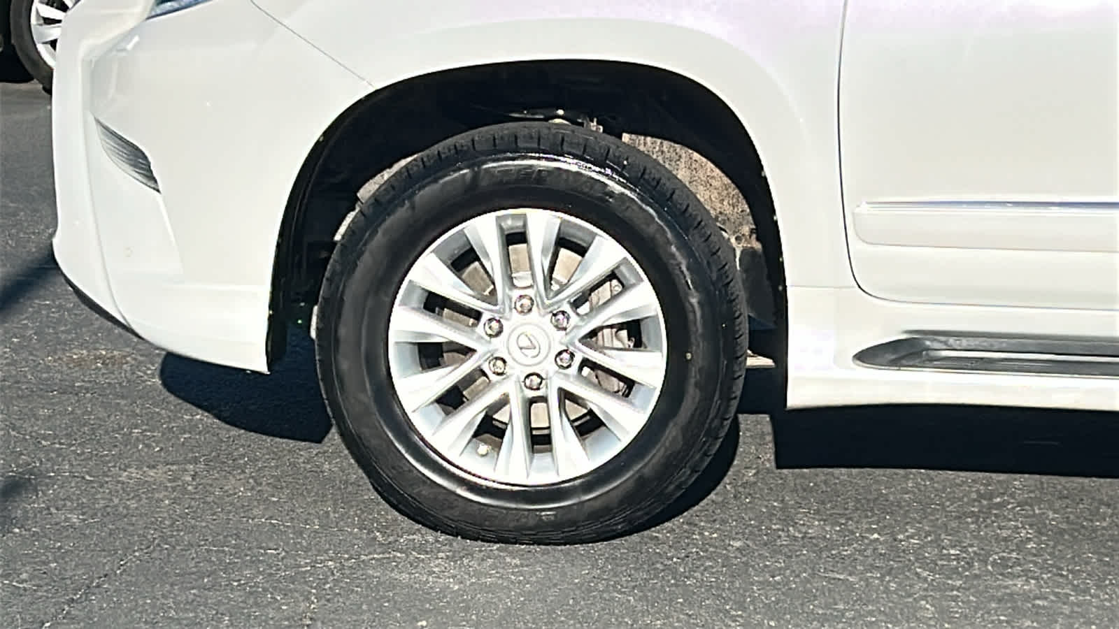 Thumbnail: 2018 Lexus GX - 9