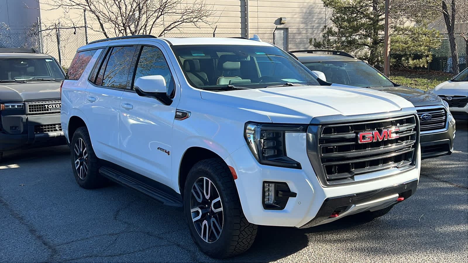 Thumbnail: 2021 GMC Yukon - 3