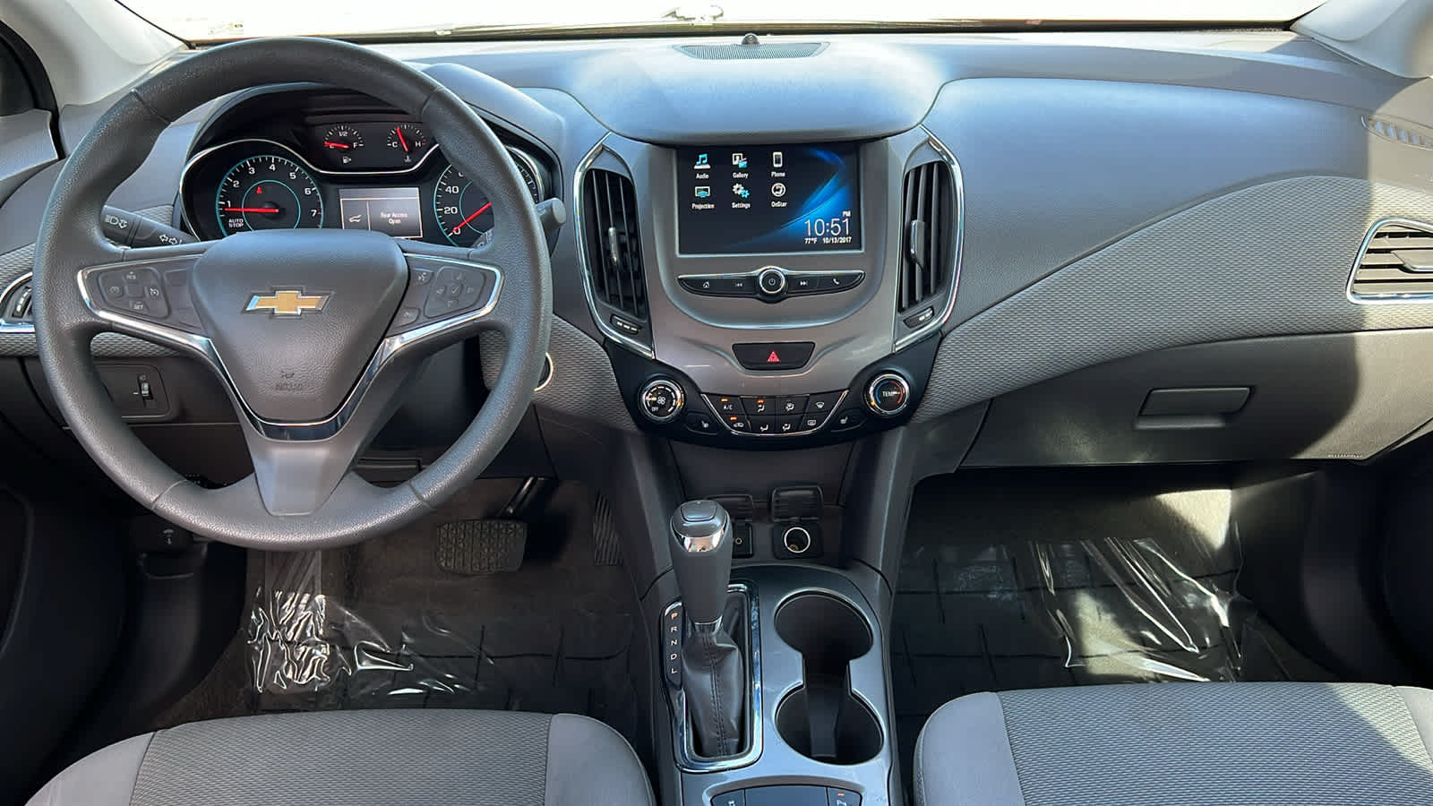Thumbnail: 2018 Chevrolet Cruze - 26