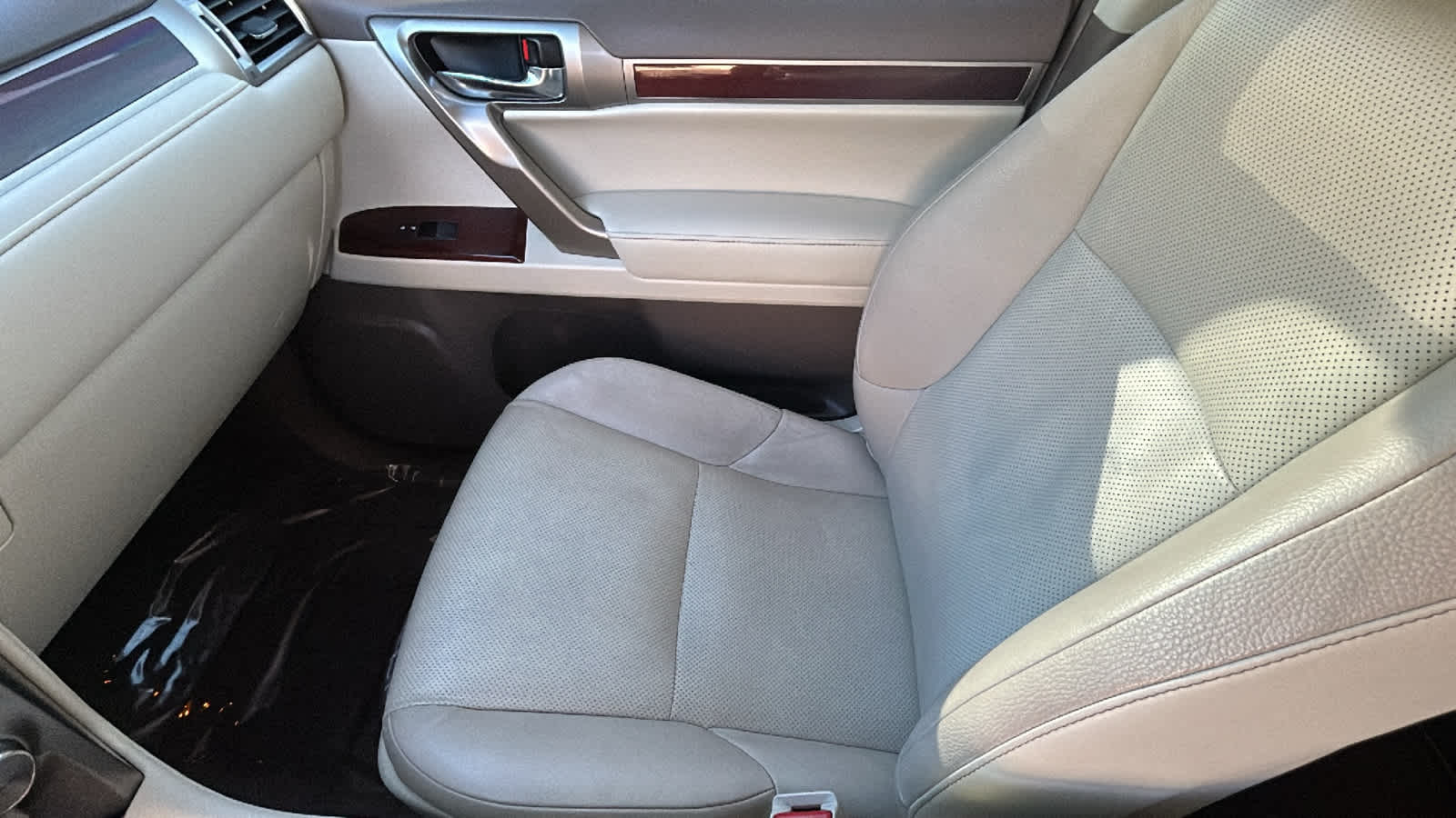 Thumbnail: 2018 Lexus GX - 12