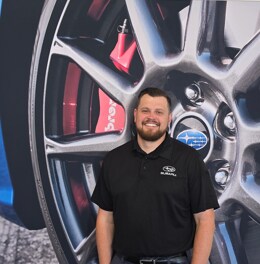 Staff member Derric Williford from ID_fd2d0313a660