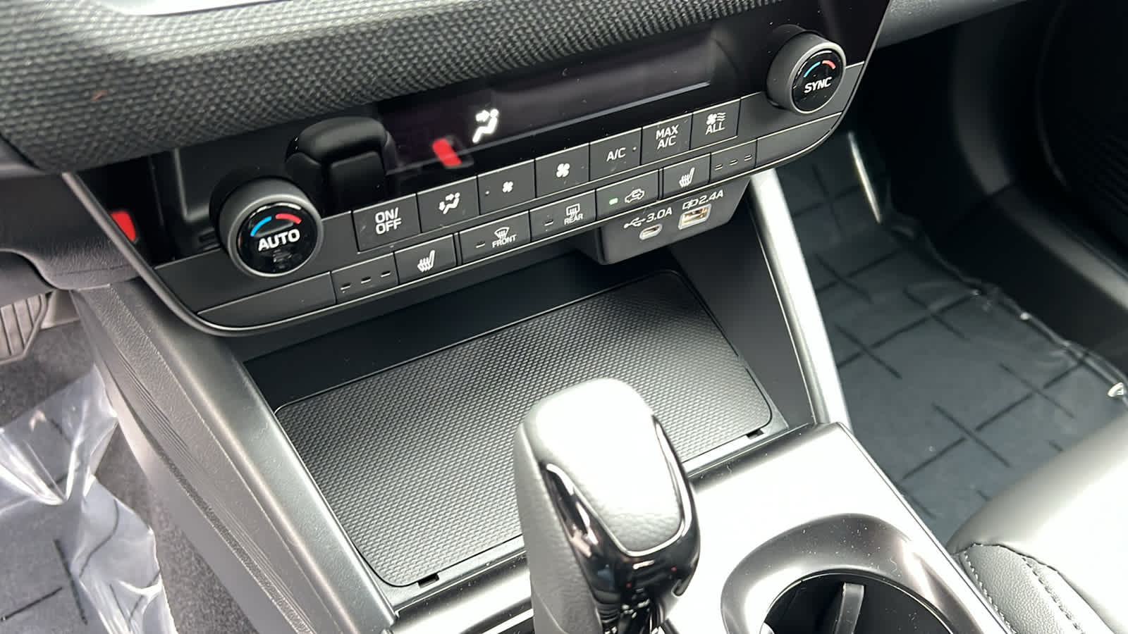 Thumbnail: 2026 Subaru Outback - 14