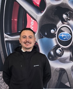 Staff member Omar Martinez from ID_fd2d0313a660