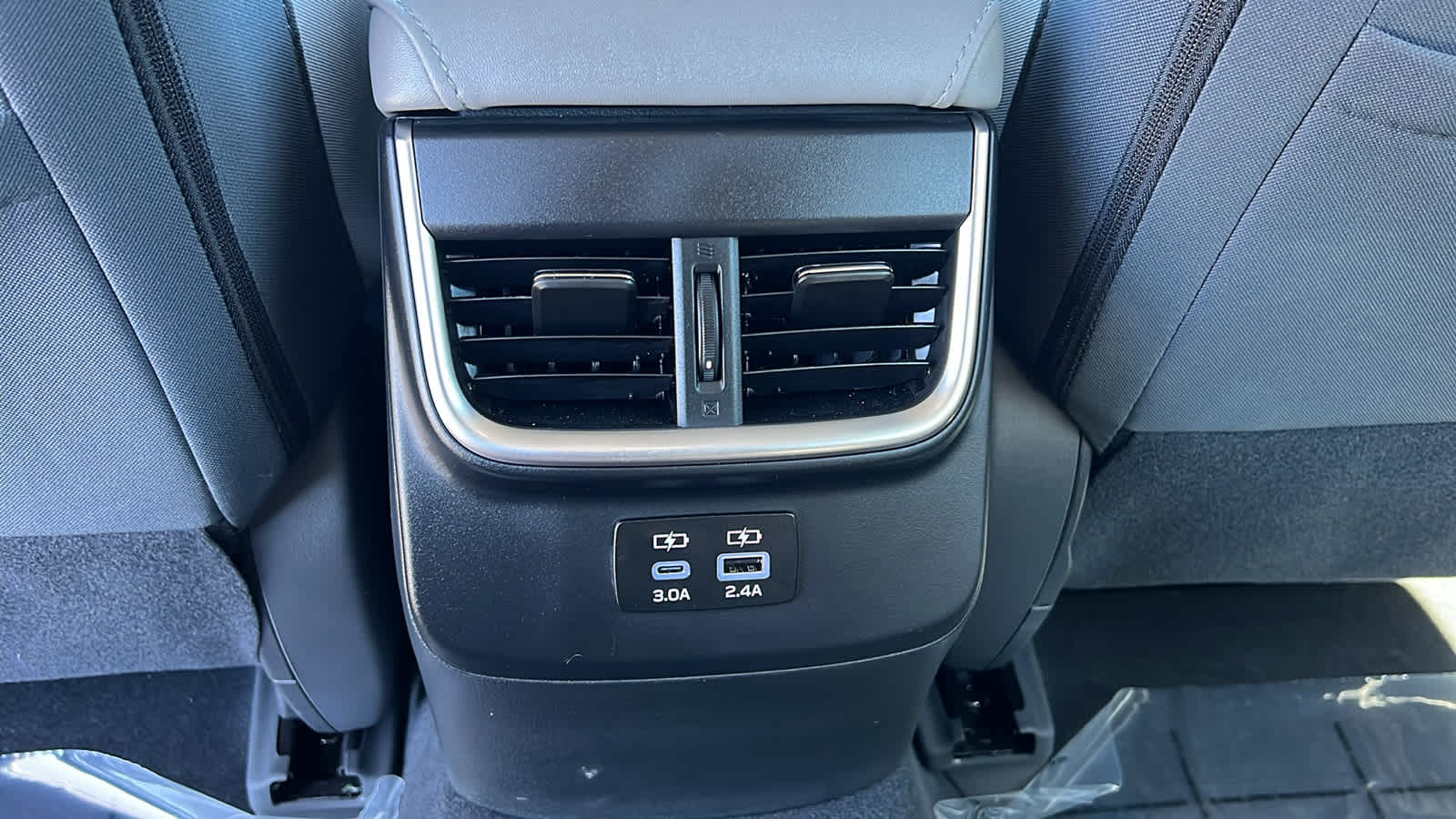 Thumbnail: 2025 Subaru Legacy - 26