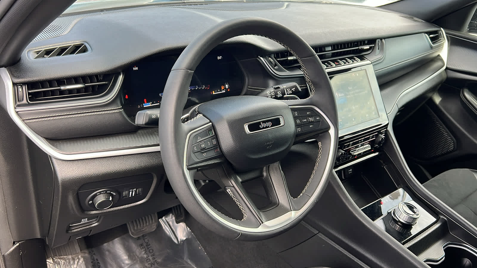 2024 Jeep Grand Cherokee Altitude - Photo 10