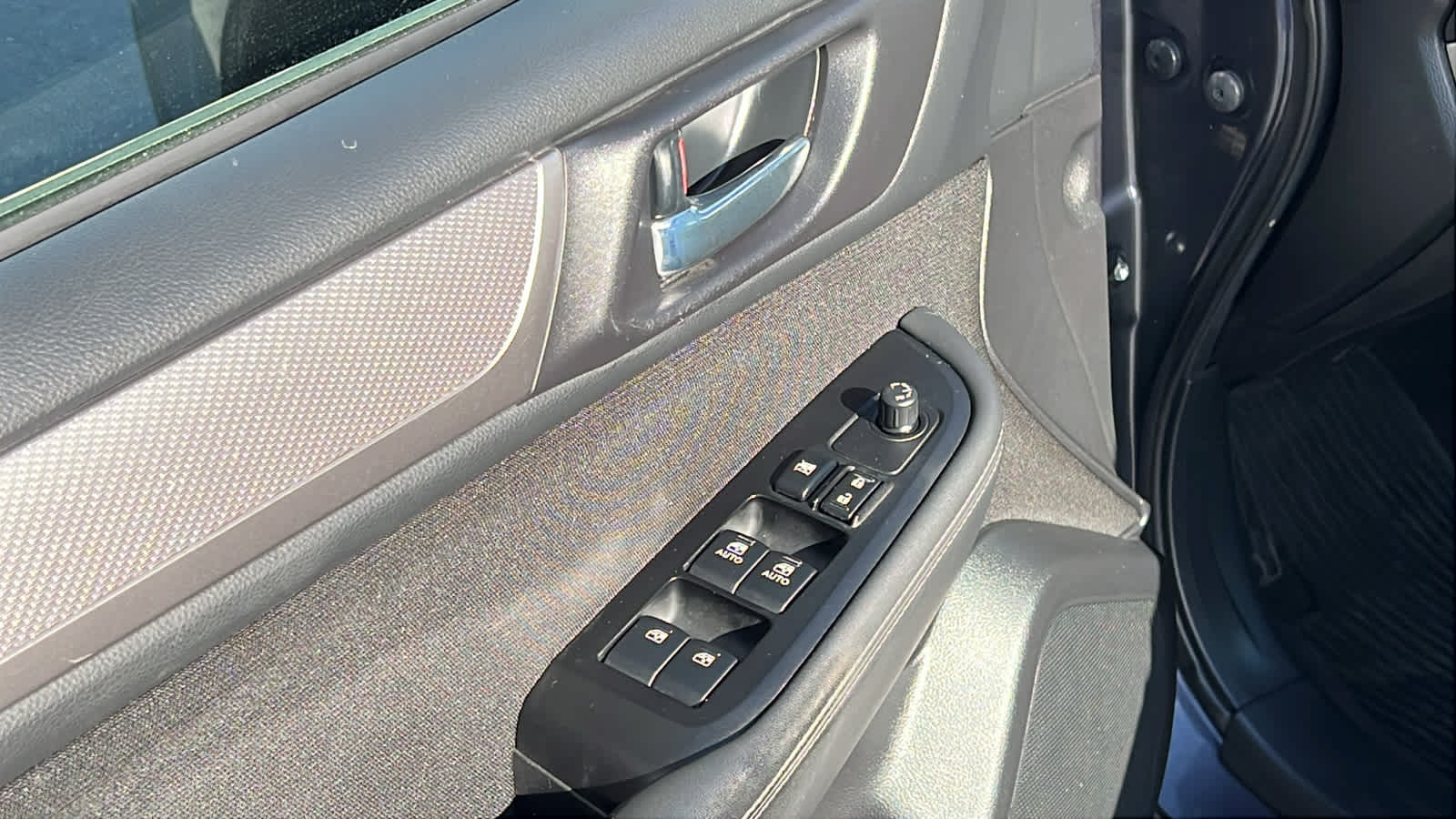 Thumbnail: 2015 Subaru Outback - 22