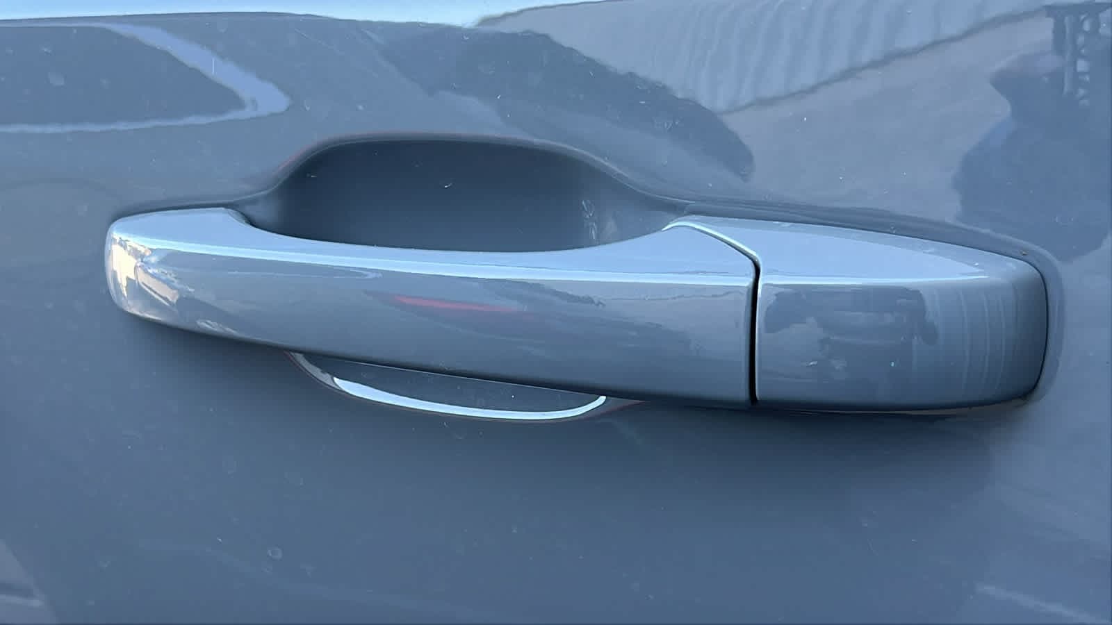 Thumbnail: 2022 Dodge Durango - 21