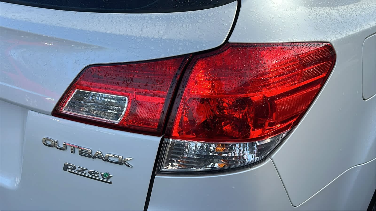 Thumbnail: 2013 Subaru Outback - 14