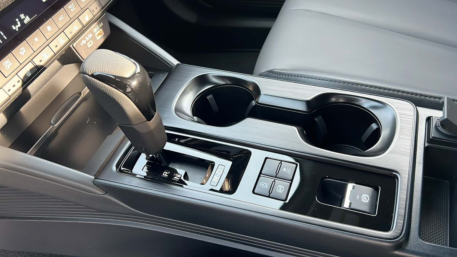 Thumbnail: 2026 Subaru Outback - 13