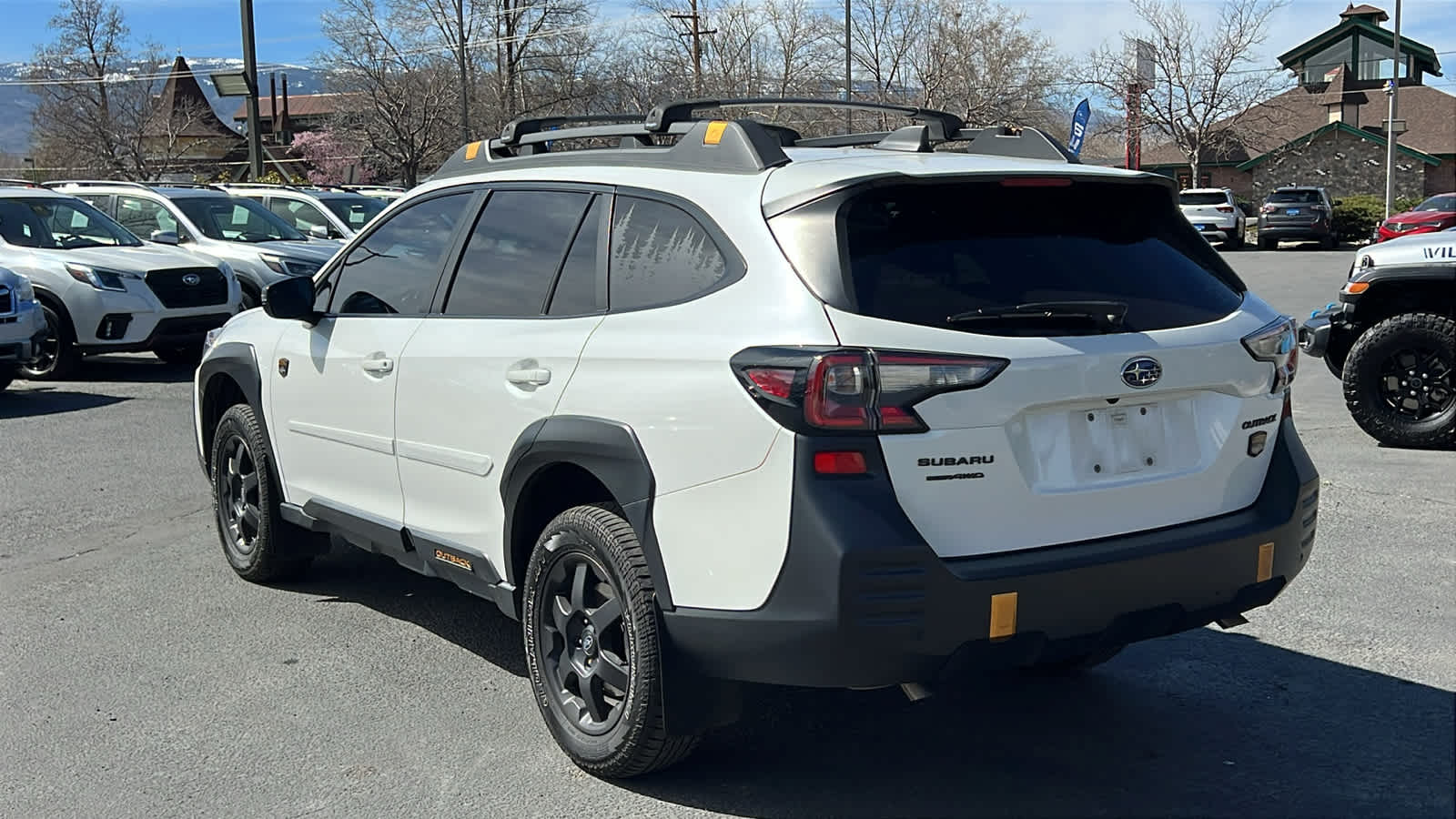 Thumbnail: 2023 Subaru Outback - 8