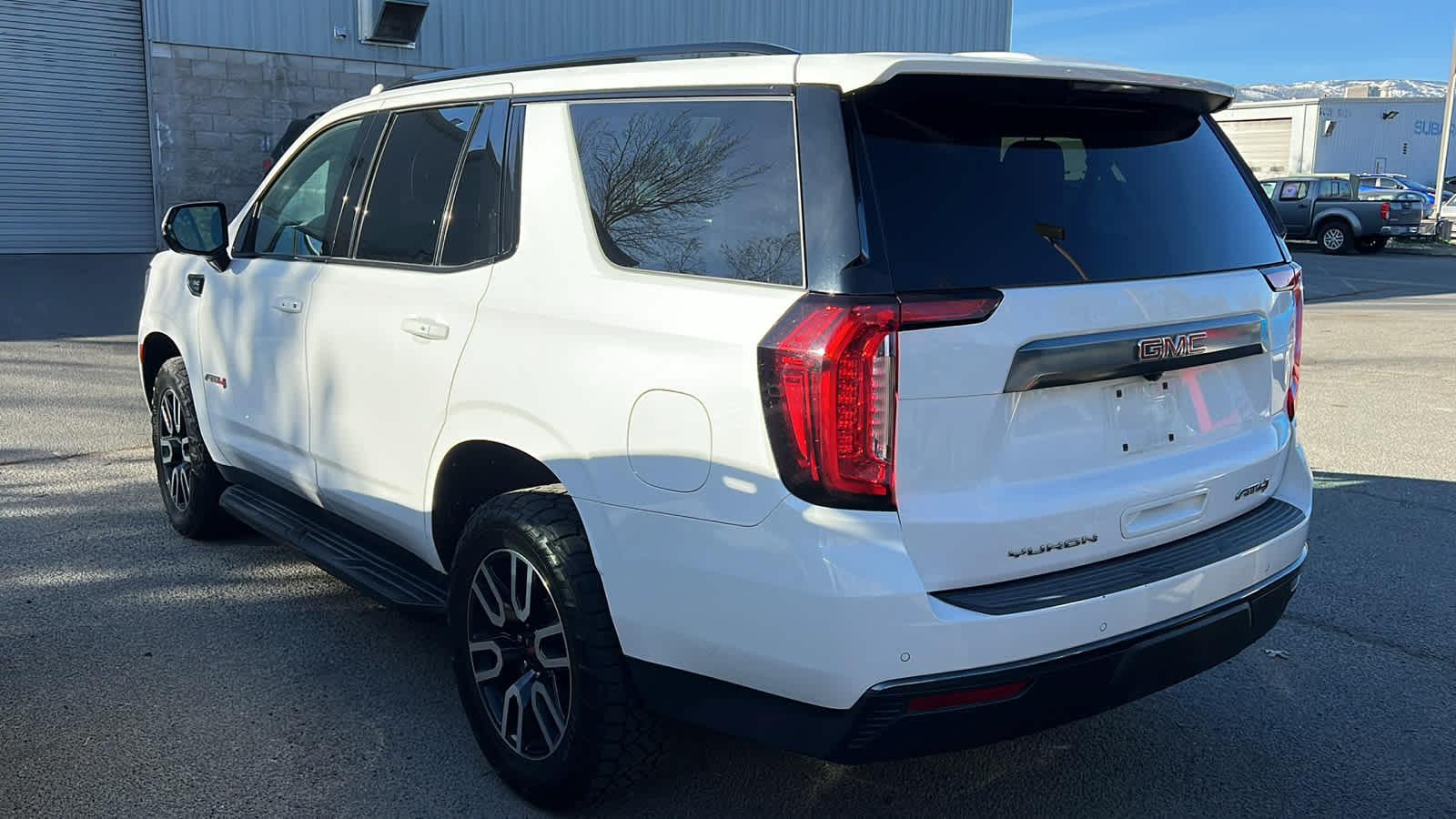 Thumbnail: 2021 GMC Yukon - 15