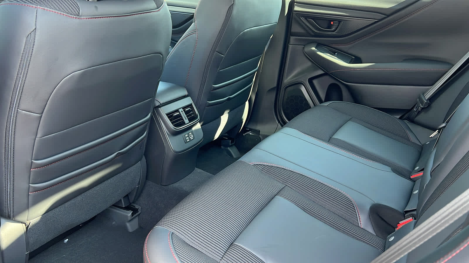 Thumbnail: 2025 Subaru Legacy - 24