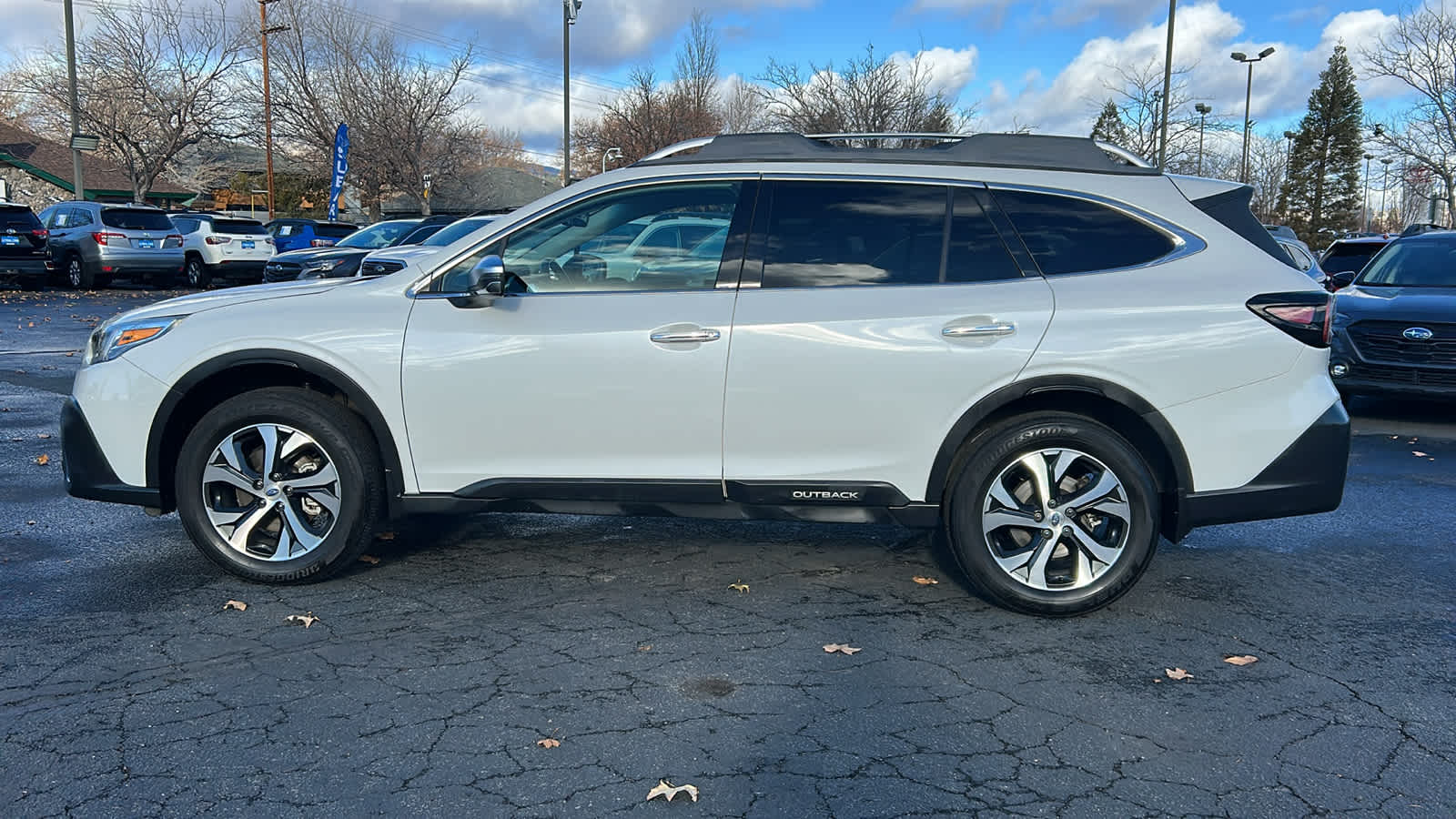 Thumbnail: 2020 Subaru Outback - 9