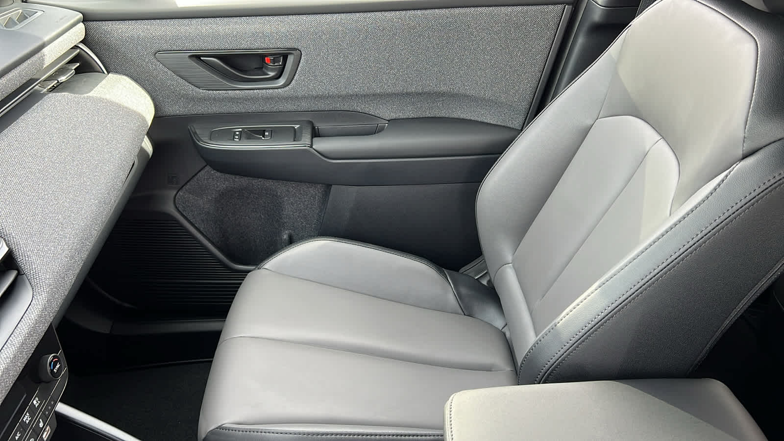 Thumbnail: 2026 Subaru Outback - 12