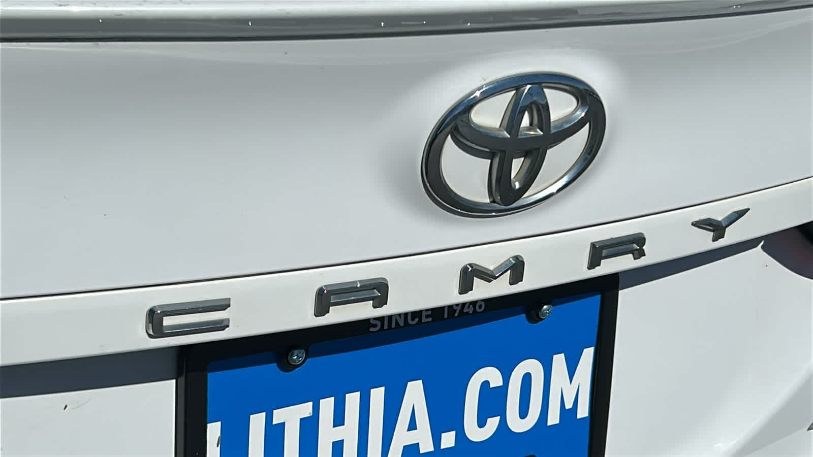 Thumbnail: 2021 Toyota Camry - 28