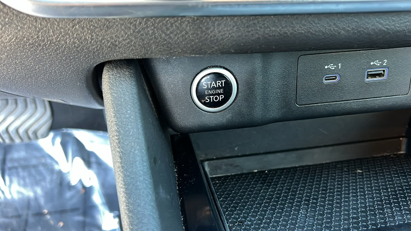 Thumbnail: 2021 Nissan Rogue - 17