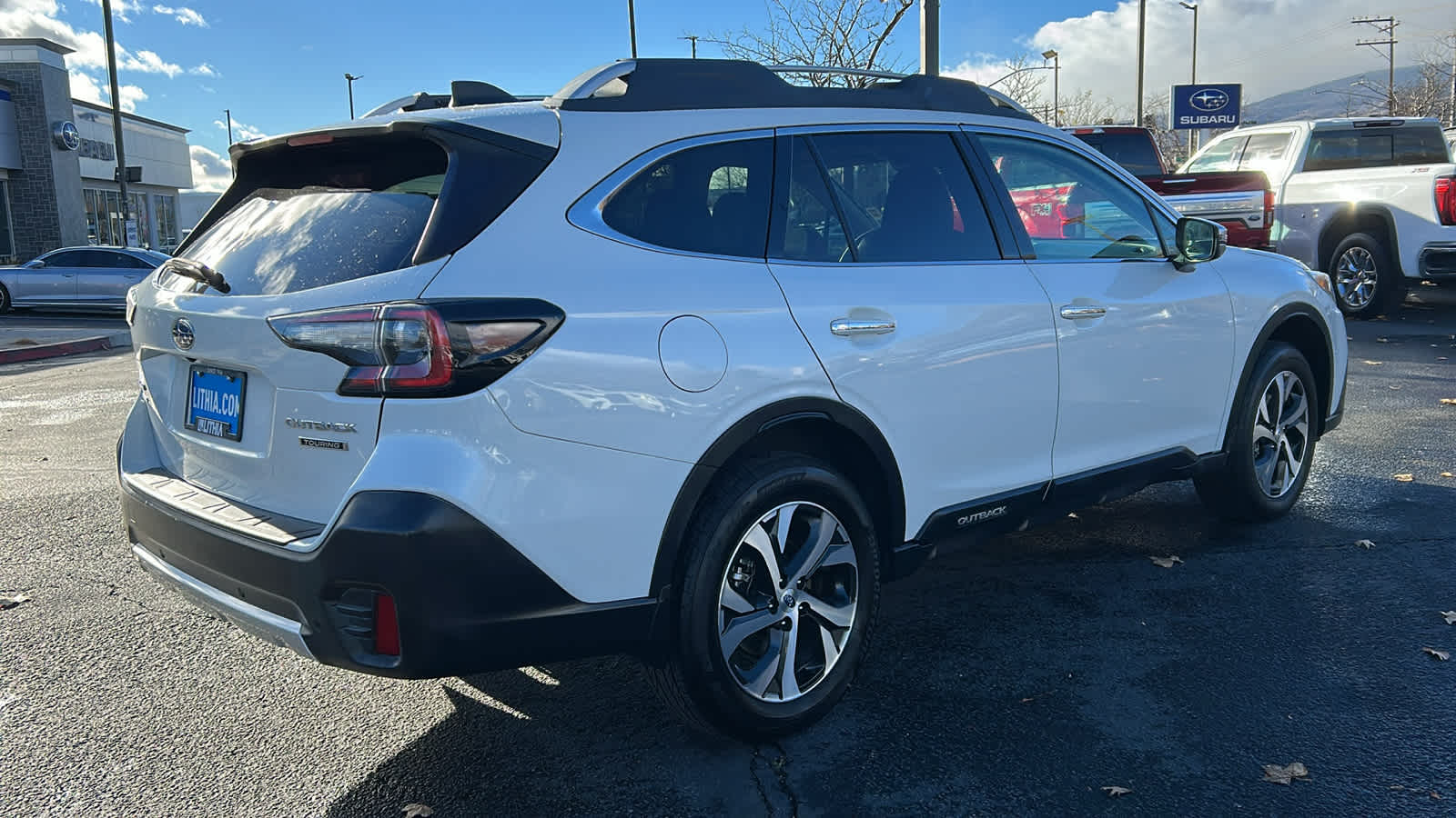 Thumbnail: 2020 Subaru Outback - 6