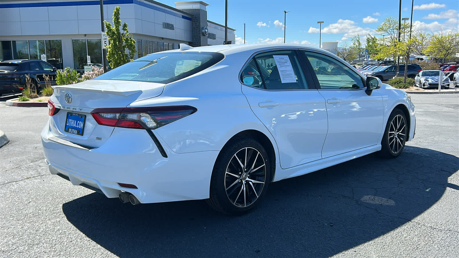 Thumbnail: 2021 Toyota Camry - 5