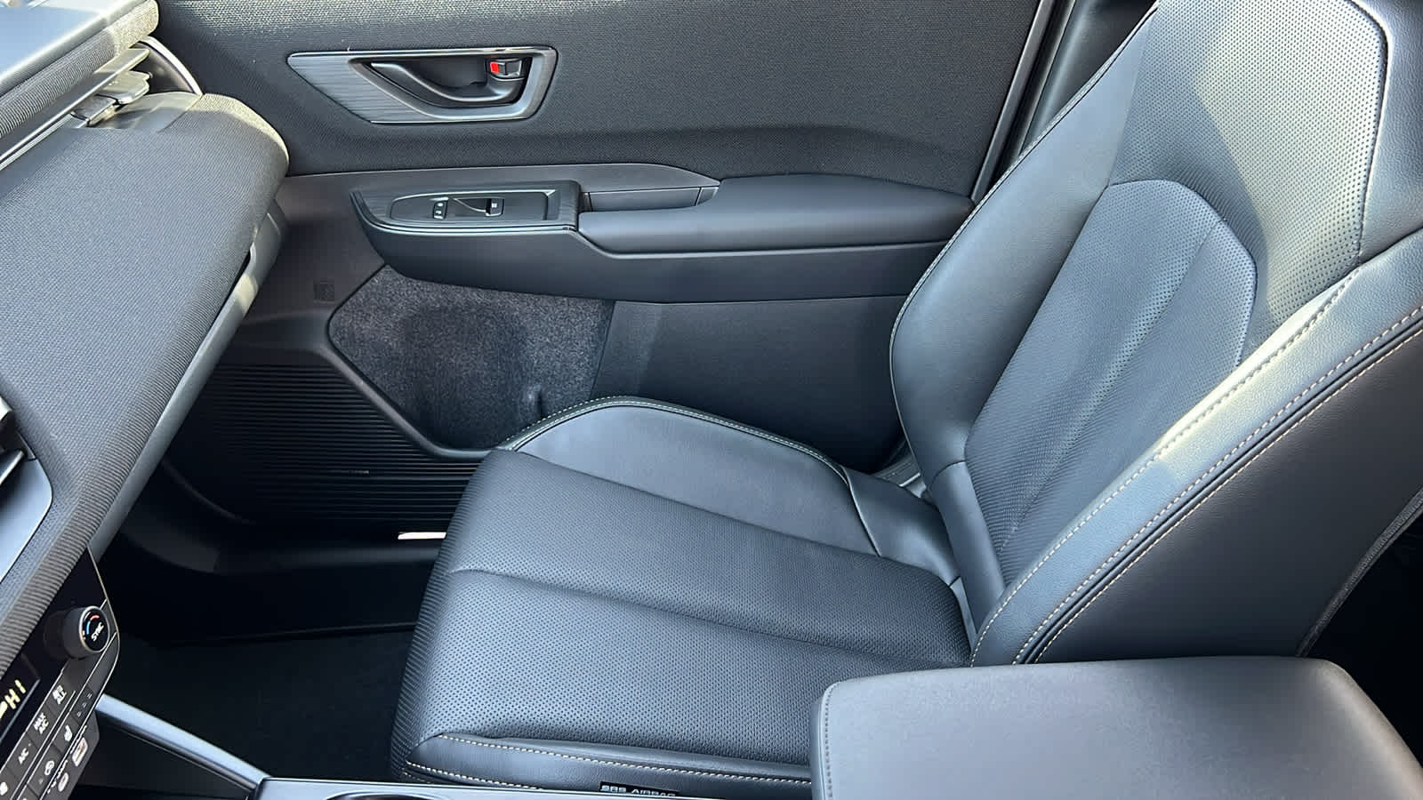 Thumbnail: 2026 Subaru Outback - 12