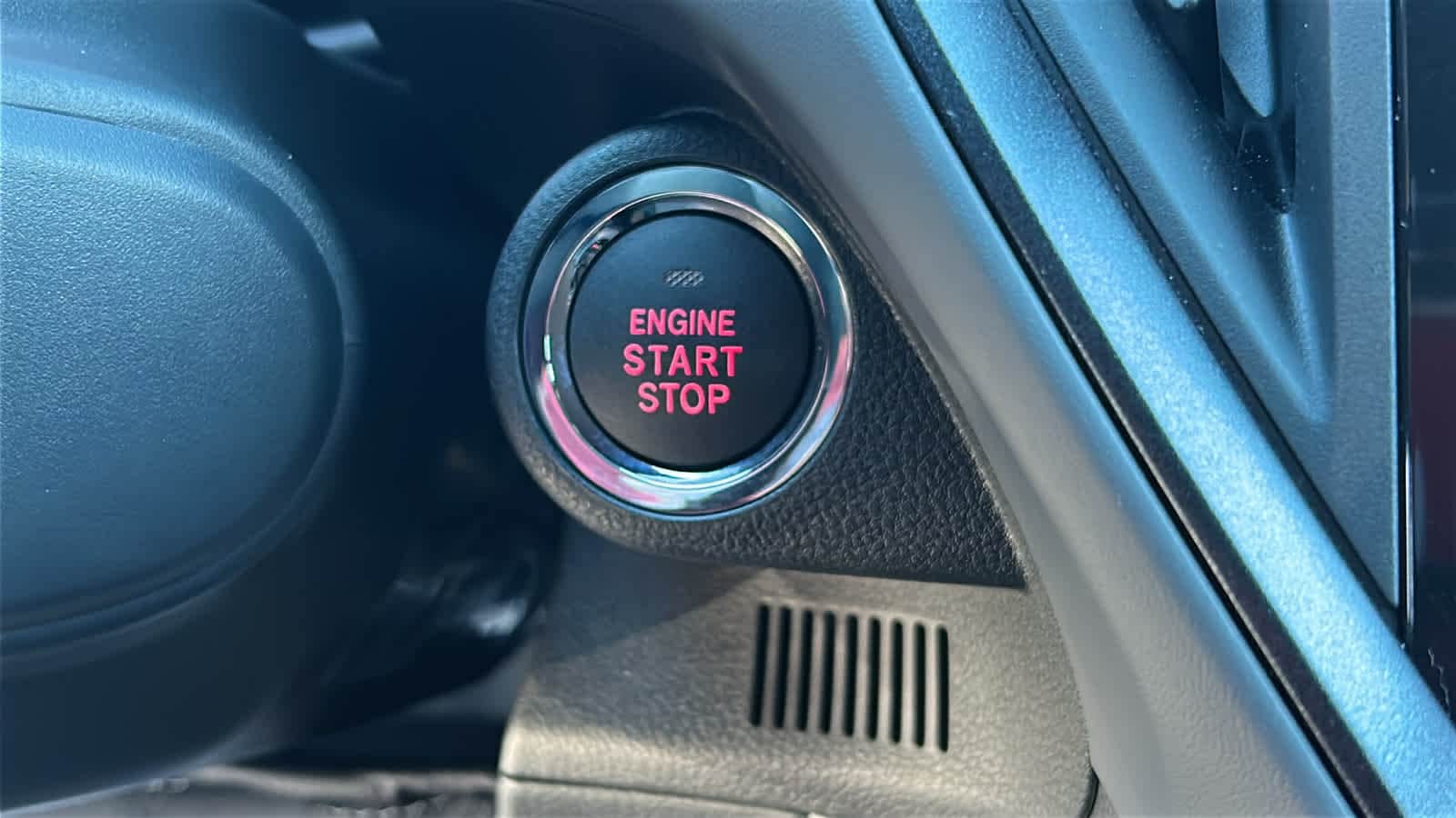 Thumbnail: 2025 Subaru Crosstrek - 17