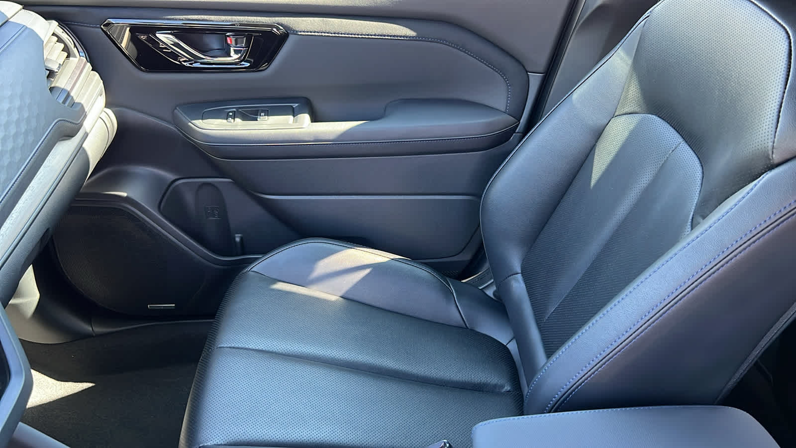 Thumbnail: 2025 Subaru Forester - 12