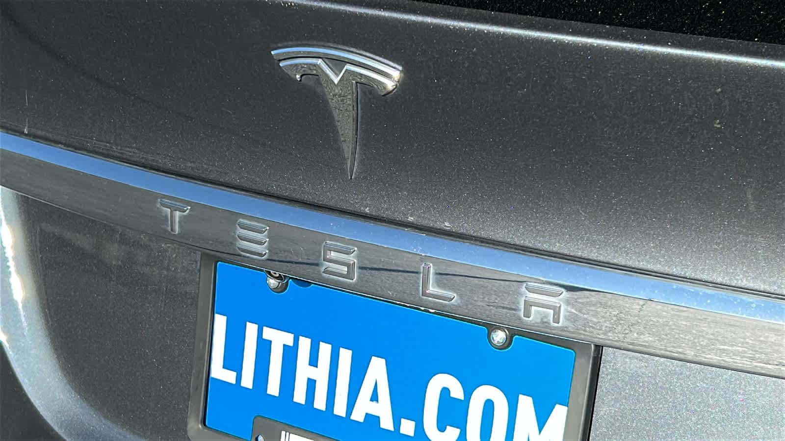 Thumbnail: 2020 Tesla Model X - 26