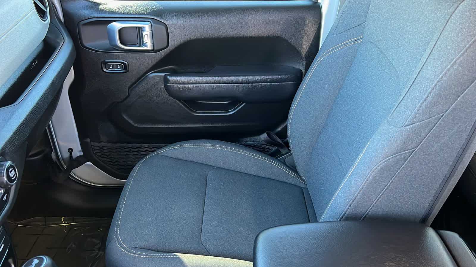 Thumbnail: 2024 Jeep Wrangler - 12