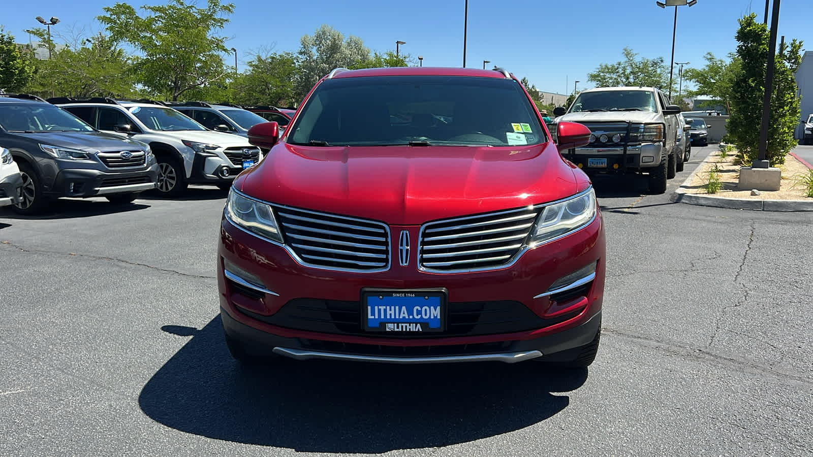 Thumbnail: 2017 Lincoln MKC - 2