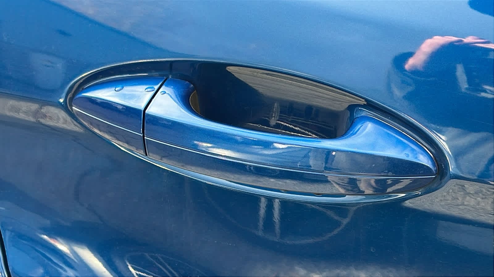 Thumbnail: 2018 Ford EcoSport - 8