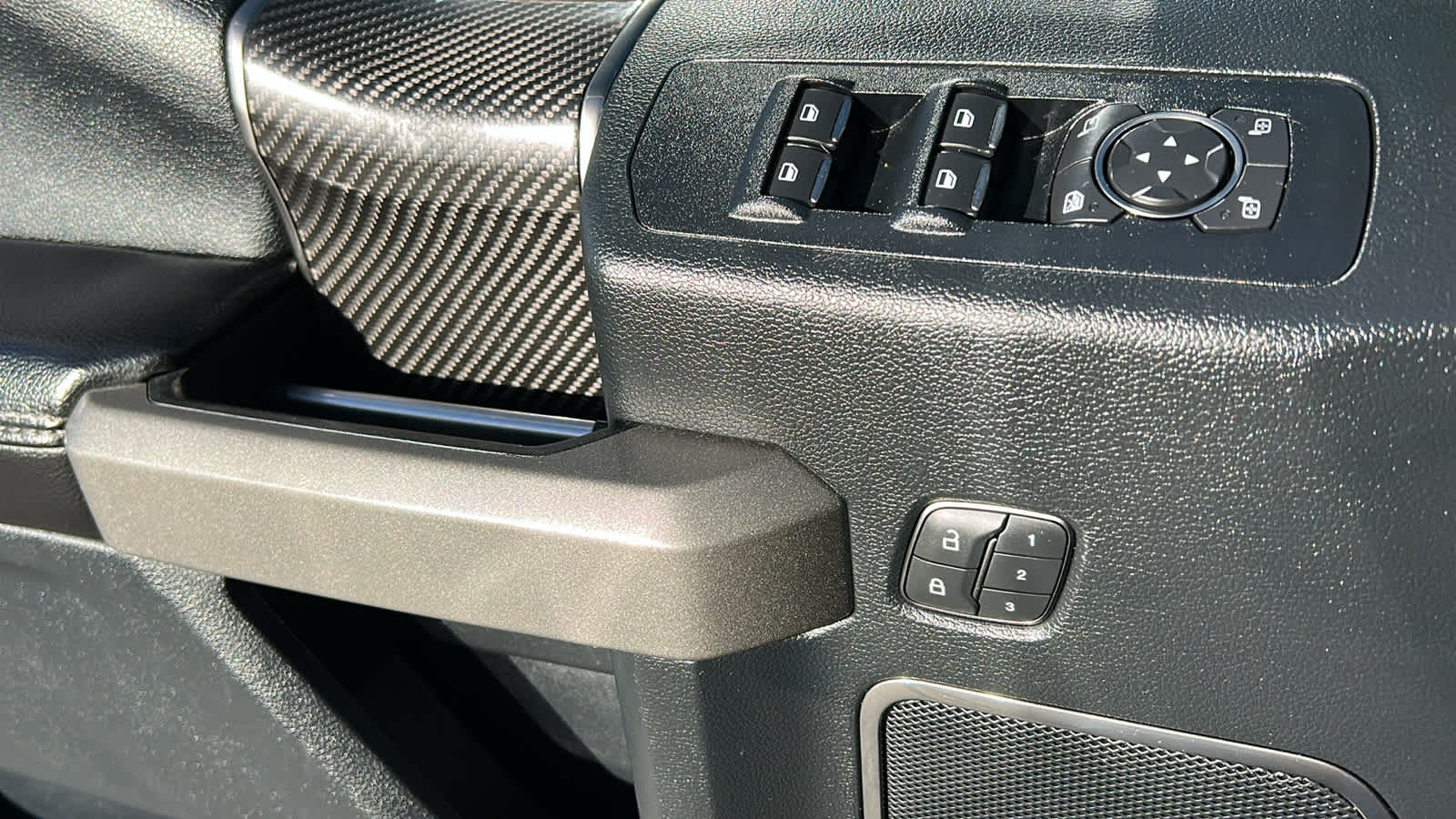 Thumbnail: 2020 Ford F-150 - 22