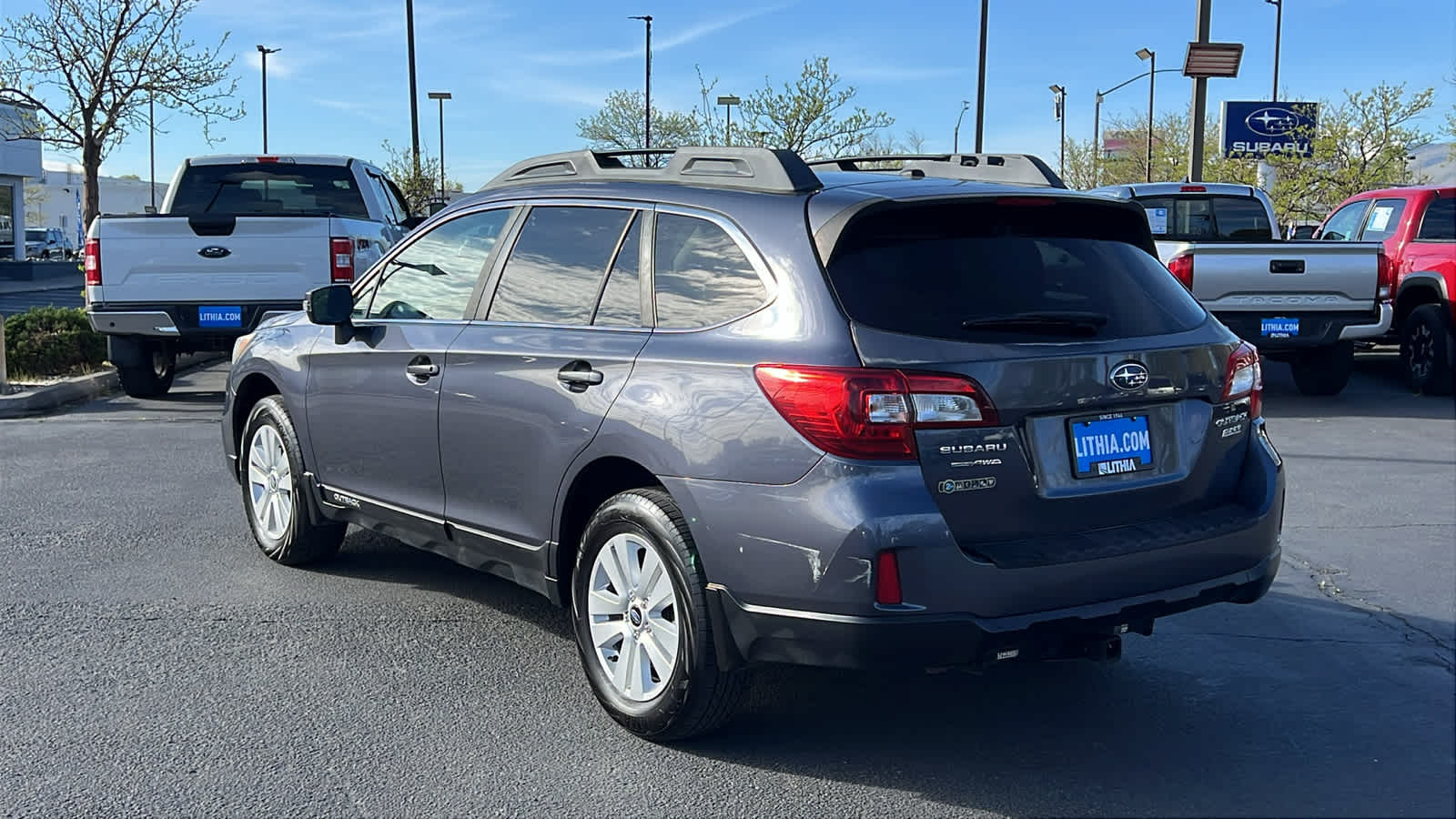 Thumbnail: 2015 Subaru Outback - 7