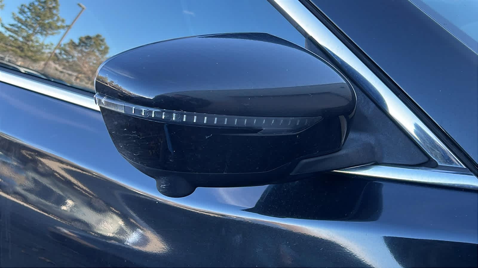 Thumbnail: 2017 Nissan Rogue - 20