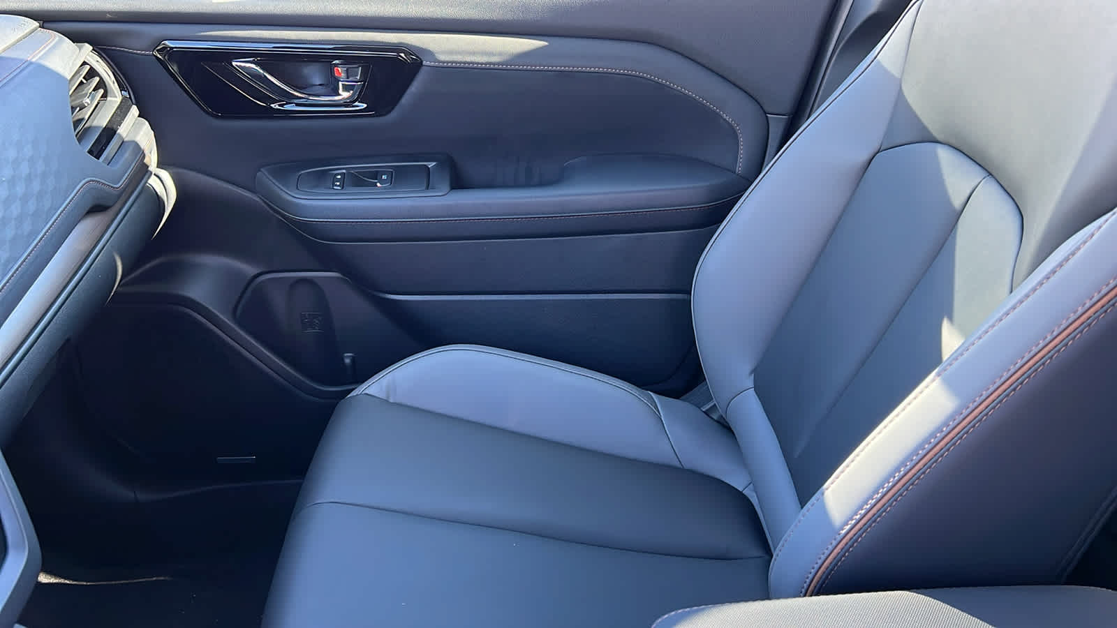 Thumbnail: 2026 Subaru Forester - 12