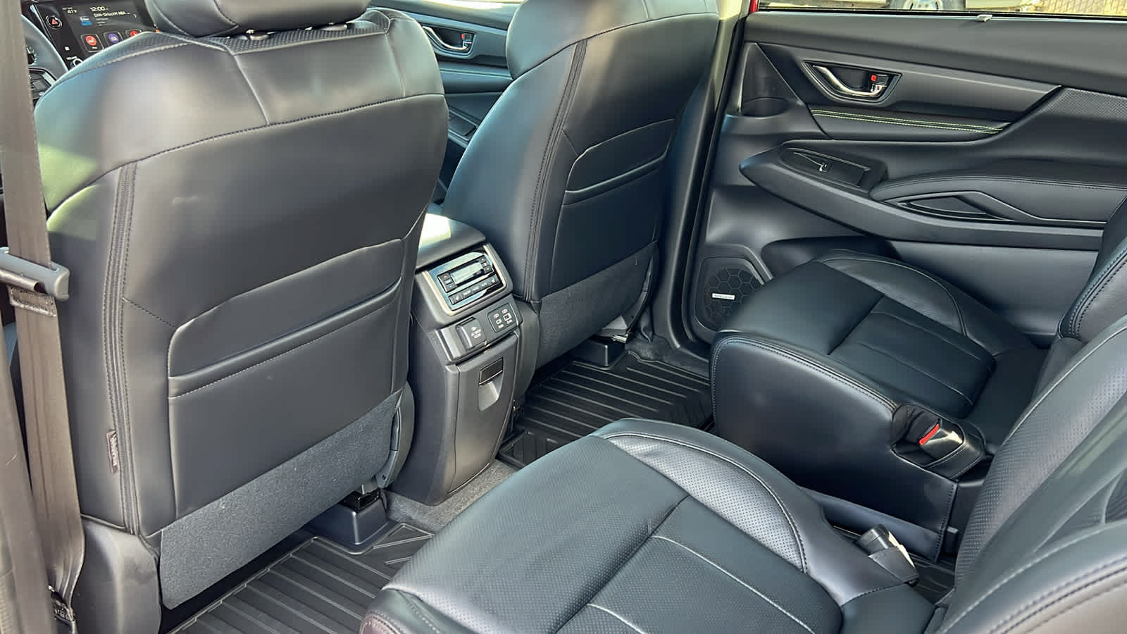 Thumbnail: 2026 Subaru Ascent - 24