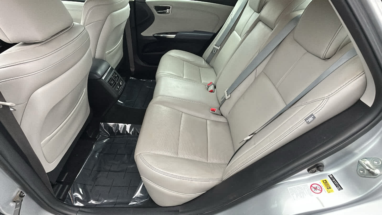 Thumbnail: 2015 Toyota Avalon - 24