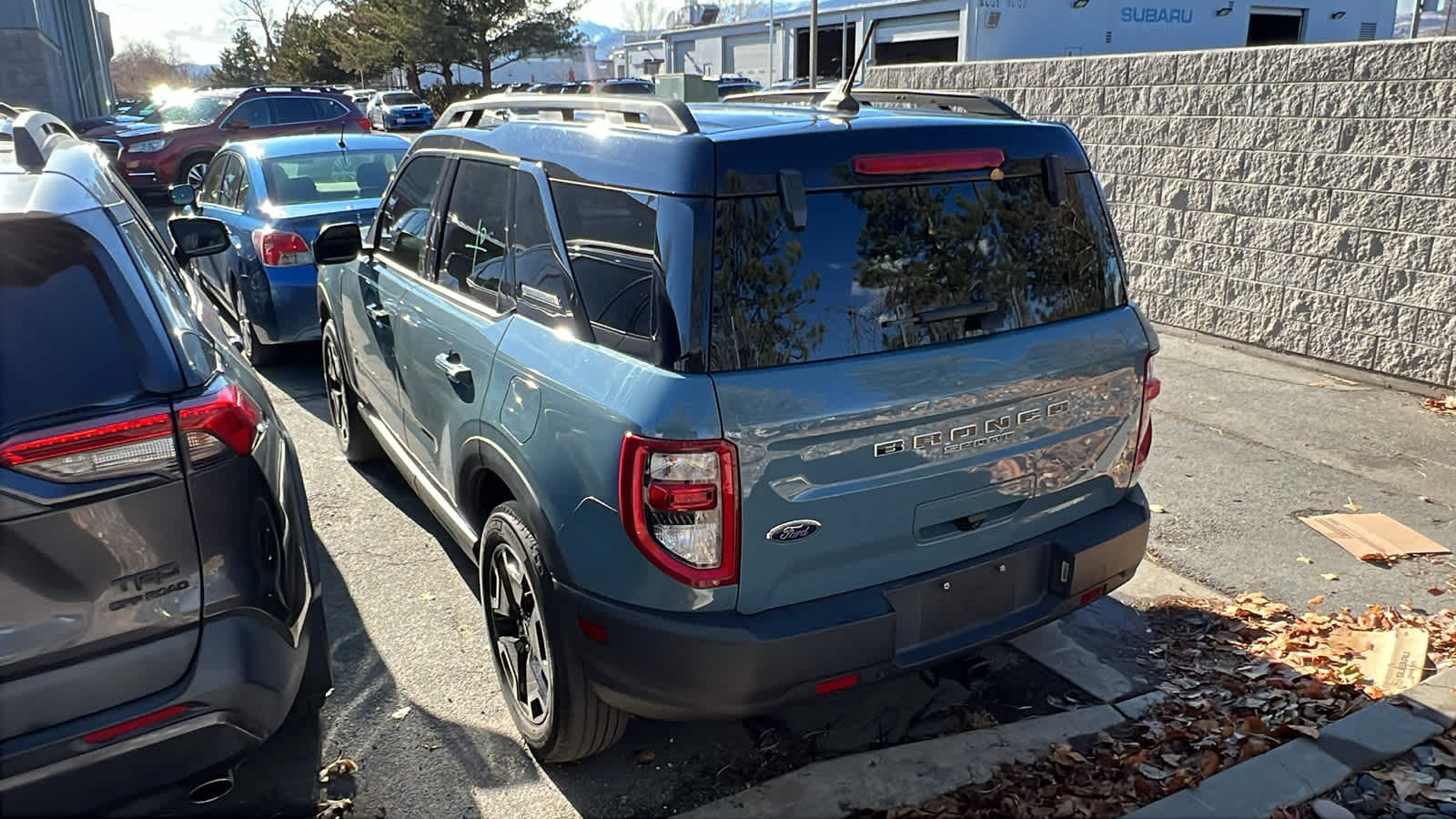 Thumbnail: 2022 Ford Bronco Sport - 13