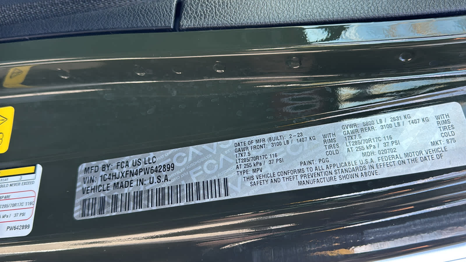 Thumbnail: 2023 Jeep Wrangler - 30