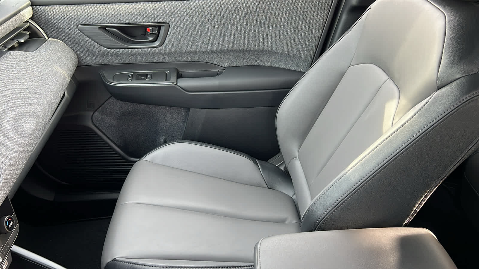 Thumbnail: 2026 Subaru Outback - 12