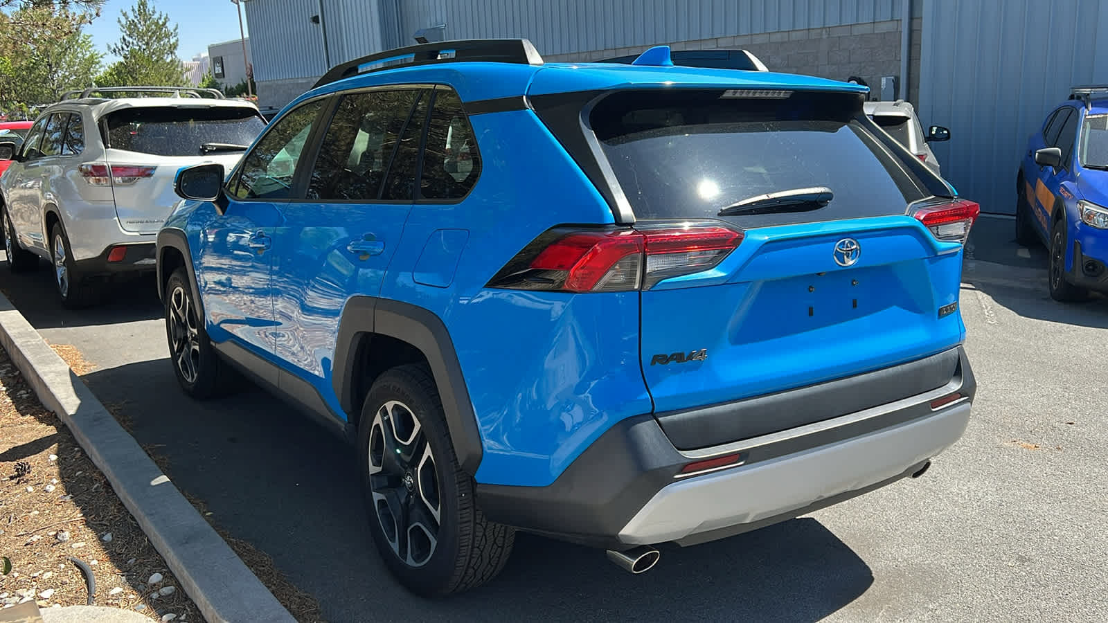 2019 Toyota RAV4 Adventure 16