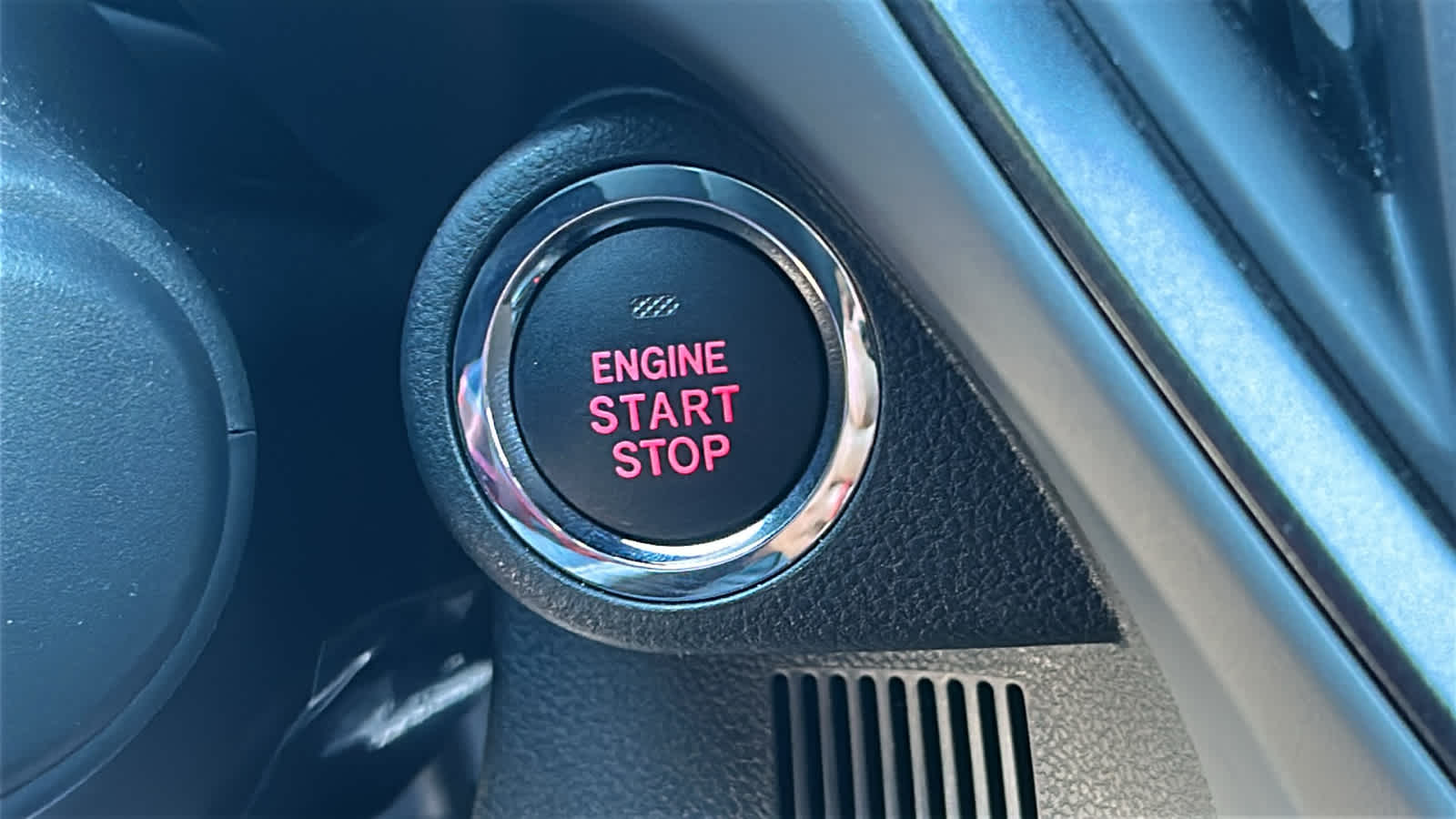 Thumbnail: 2025 Subaru Crosstrek - 18